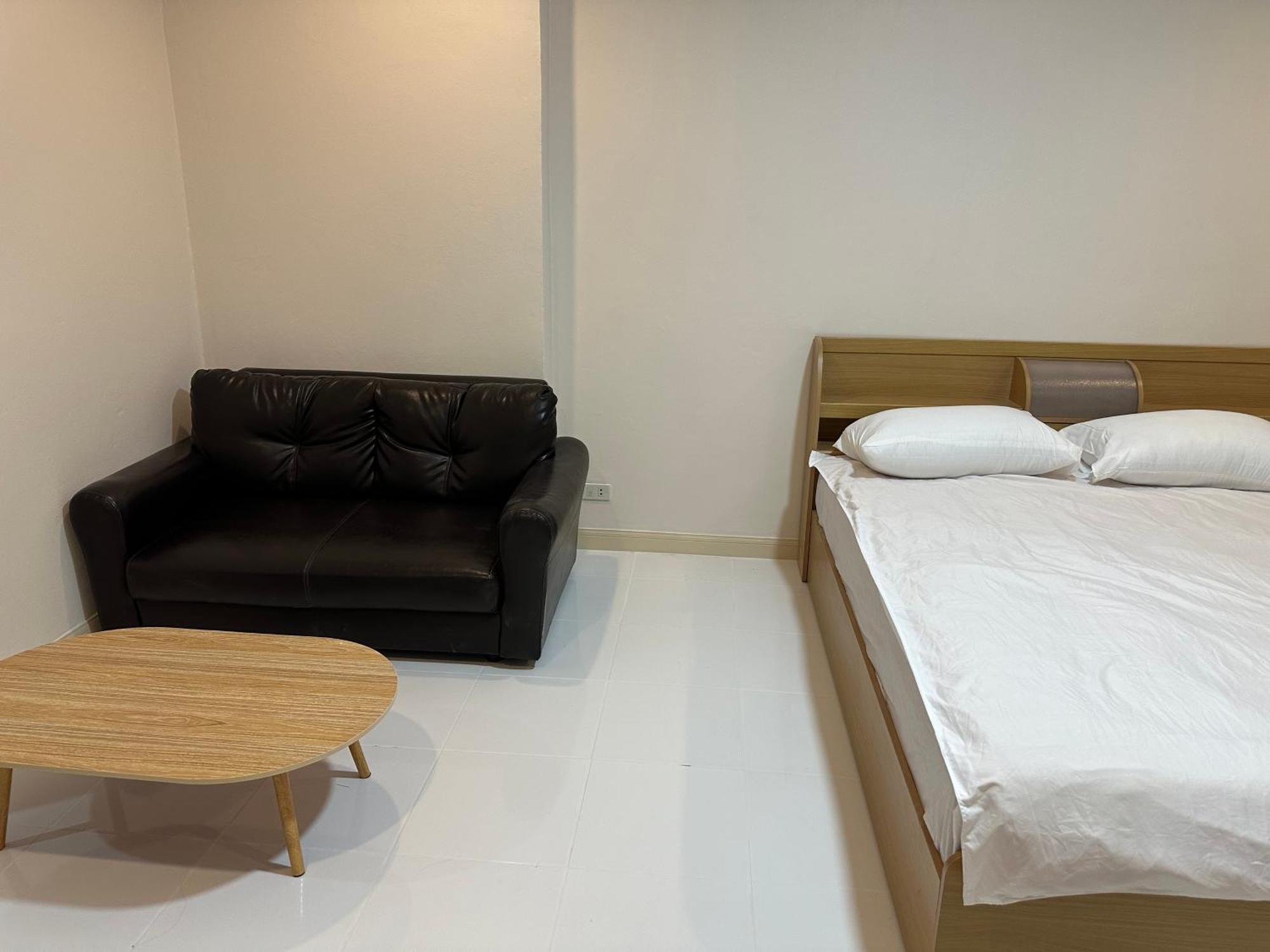 曼谷Country Complex Bangna公寓式酒店 外观 照片